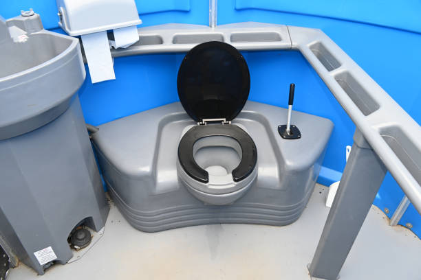 Best Luxury portable toilet rental  in Streamwood, IL